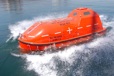 Reliability in Motion: AMS Logistics, Transportation & Heavy Equipment Services